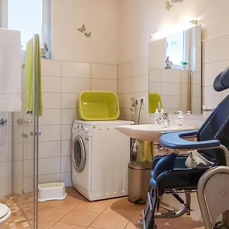 In Wurster Nordseekueste With Wifi Holiday home Midlum (Lower Saxony)